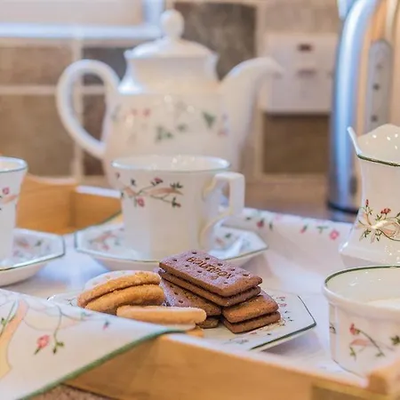 Crosthwaite Gardens Feriehus *